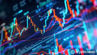 S&P 500 ends higher while Dow slips, tariff relief boosts tech stocks S&P 500 ends higher while Dow slips, tariff relief boosts tech stocks